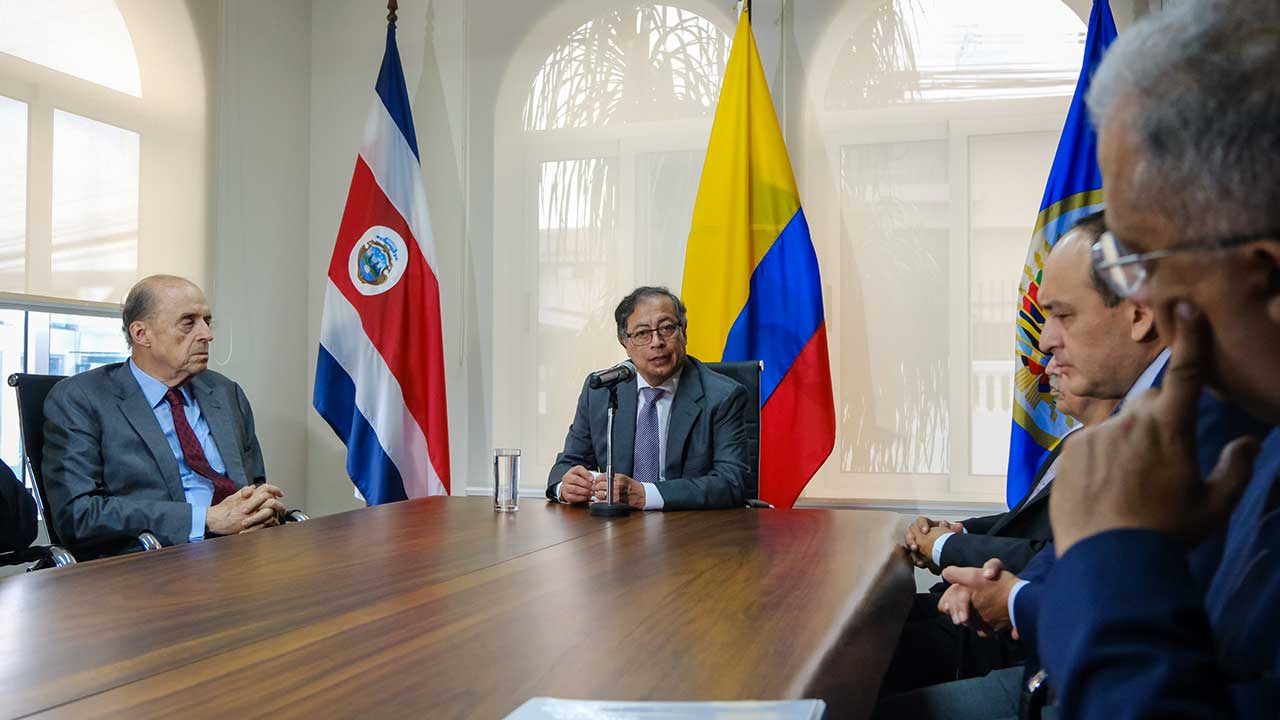 Presidente Gustavo Petro en reunión con la Corte Interamericana de Derechos Humanos en Costa Rica